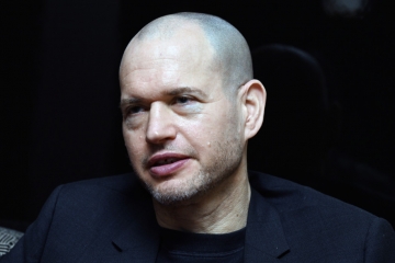 Interview / „La fiction, c’est une cage“: le réalisateur israélien Nadav Lapid sur son rôle dans le jury international du LuxFilmFest et sa conception du cinéma
