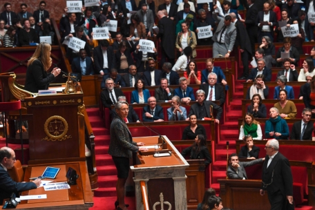 France / Macron choisit de passer en force sur les retraites