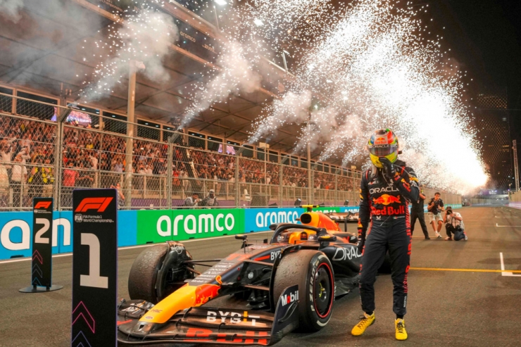 Formel 1 / Red Bull führt beim Großen Preis von Saudi-Arabien die Konkurrenz vor