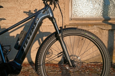 68 Grad: Der Steuerrohrwinkel erlaubt entspanntes, aber nicht zu indirektes Lenken