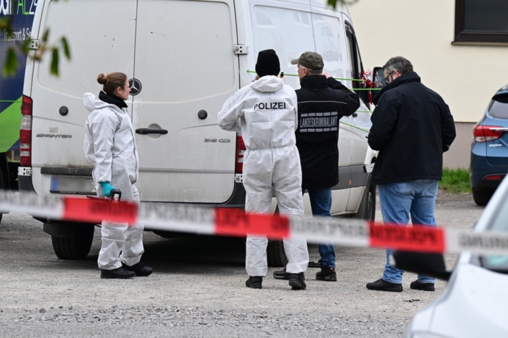 Deutschland / SEK-Einsatz und Festnahme nach tödlichen Schüssen in Asperg