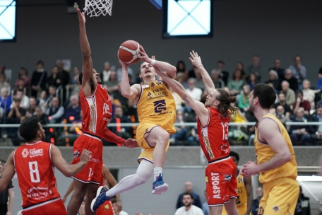 Während sich Tom Konen (in Gelb) und Steinsel in Ruhe auf die Finalserie vorbereiten können, hat sich Fels mit einer starken Leistung verabschiedet