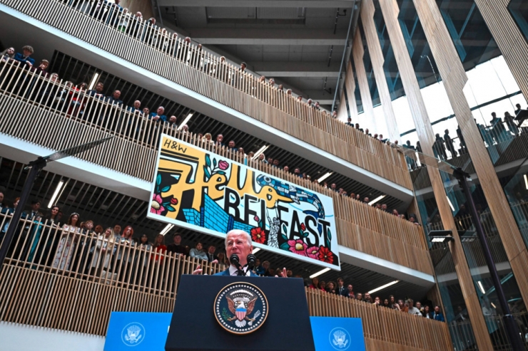 Irland-Besuch / „Für die Erhaltung der Demokratie kämpfen“: US-Präsident Joe Biden mahnt