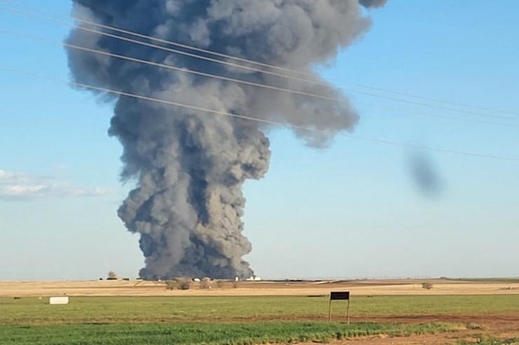 USA / 18.000 Rinder nach Explosion und Brand in einem Milchbetrieb in Texas getötet