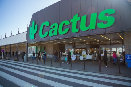 Medienbericht / Fake-Cactus-Accounts werben auf Facebook mit angeblichen Gewinnspielen
