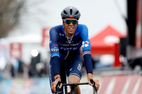 Radsport / Geniets im Zirkus der großen: Luxemburger beendet Amstel Gold Race als 16. – Pogacar siegt