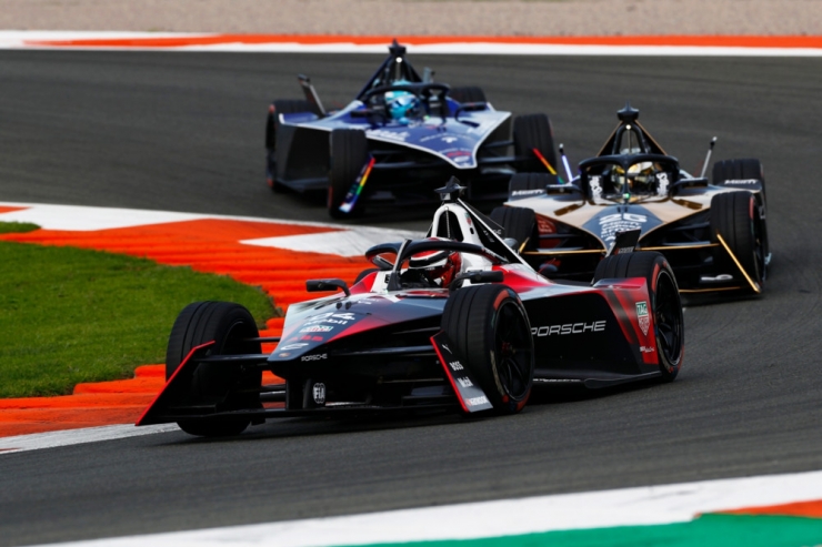 Motorsport / Die Formel E vor den ersten Europarennen: Der Porsche-Motor verblüfft alle  