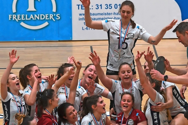 Volleyball / Mit einem Arbeitssieg verteidigt Walferdingen den Titel in der Damen-Meisterschaft
