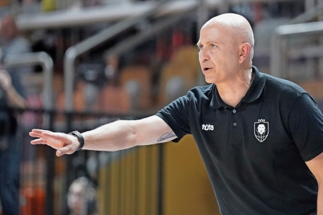 Für Nationaltrainer Mariusz Dziurdzia sprechen Erfahrung und Bank eindeutig für den Gréngewald