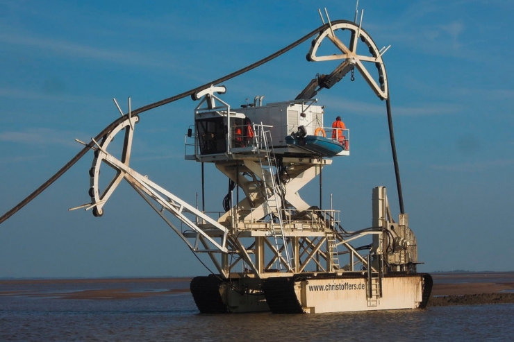 Infrastruktur / G7 wollen Internet-Seekabel besser schützen – Diskussion über KI