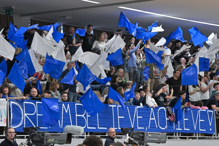 Basket Esch / „Sie sind einfach verrückt“: Die Escher Familie in Feierlaune