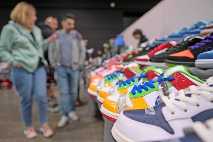 Luxemburg / Vom Modeartikel zur Wertanlage: Heiß begehrte Treter auf Sneakermesse
