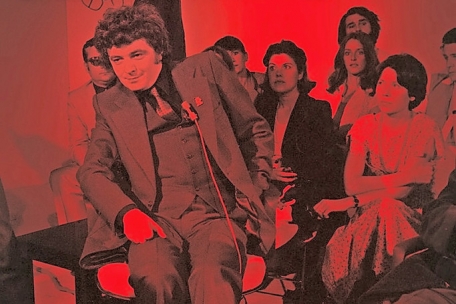 Jean-Patrick Manchette<br />
„Derrière les lignes ennemies – Entretiens (1973-1993)“<br />
La Table ronde, 2023<br />
304 p., 24 euros