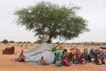 Sudan / Schwere Kämpfe treiben hunderttausende Menschen in die Flucht