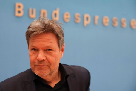Meinung / Deutschlands Wirtschaftsminister Habeck stemmt sich gegen den Abstieg