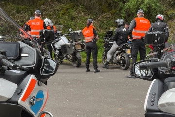 Polizei / Bei Kontrolle von Motorrädern: 22 Verstöße innerhalb von 2 Stunden festgestellt