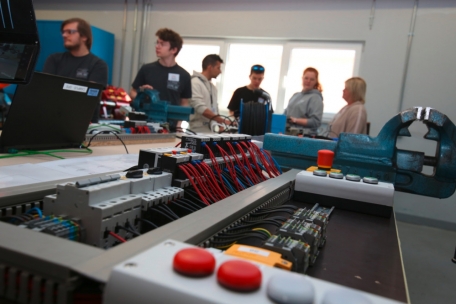 Elektriker werden überall gebraucht