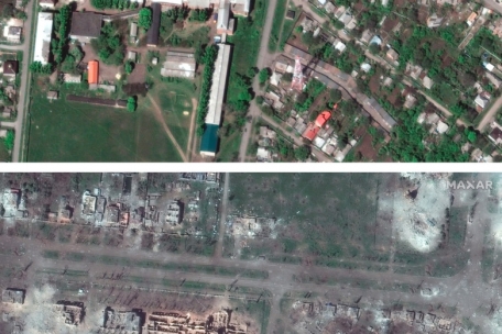 Diese von Maxar Technologies zur Verfügung gestellten Fotos zeigen die Universität (l) und einen Funkturm in Bachmut (oben, aufgenommen am 08. Mai 2022) und nach der Zerstörung (unten, aufgenommen am 15. Mai 2023). 