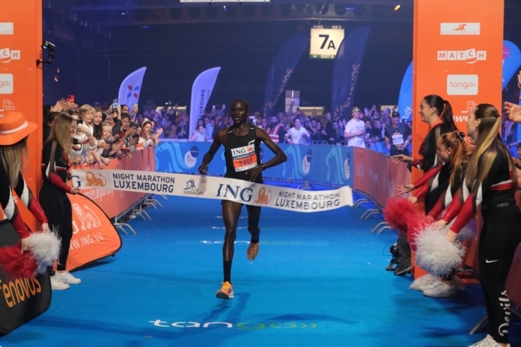 Luxemburg / Kenianischer Doppelerfolg beim ING Night Marathon – Luxemburger Yonas Kinde mit Streckenrekord