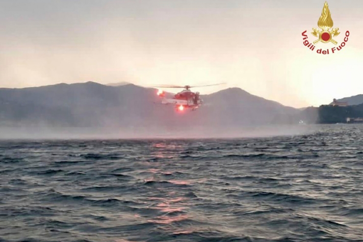 Norditalien / Vier Tote nach Kentern von Ausflugsschiff auf dem Lago Maggiore