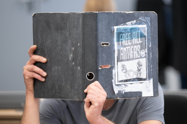 Deutschland / Mehrjährige Haftstrafen gegen mutmaßliche Linksextremisten