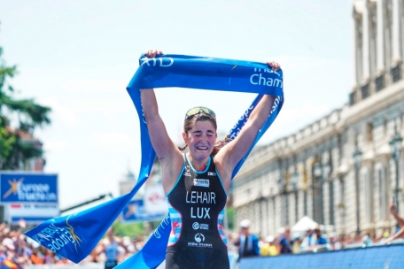 Triathlon / Luxemburgerin Jeanne Lehair kürt sich zur Europameisterin
