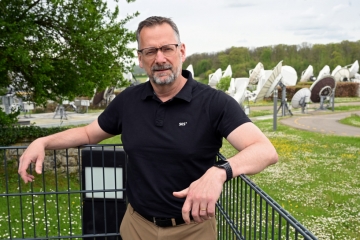 Unternehmen / SES-Geschäftsführer Steve Collar kündigt baldigen Rücktritt an