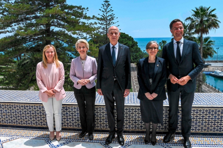 Italien / Flüchtlinge lassen sich nicht aufhalten – Politik der Abschottung ist gescheitert