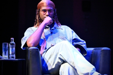 … et le chanteur Edsun