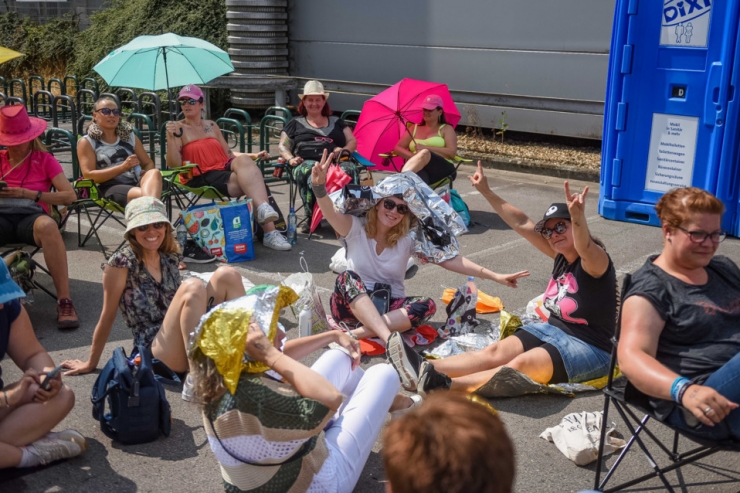 Luxemburg / Warten auf den Entertainer: Wie Fans sich auf die Shows von Robbie Williams vorbereiten