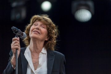 Jane Birkin gestorben / Von der lasziven Muse Gainsbourgs zur feinfühligen Künstlerin