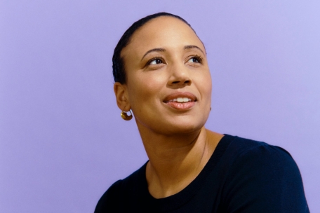 Nani Jansen Reventlow ist Menschenrechtsanw&auml;ltin und Gr&uuml;nderin von Systemic Justice, einer Nichtregierungsorganisation, die in Zusammenarbeit mit Gemeinschaften mittels strategischer Gerichtsverfahren gegen rassistische, soziale und wirtschaftliche Ungerechtigkeiten vorgeht.