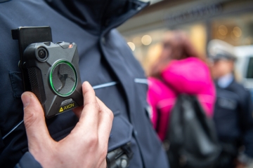 Sicherheit / Chamber verabschiedet neues Gesetz: Polizisten bekommen Bodycams