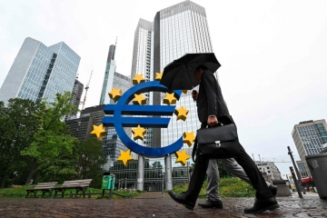 Geldpolitik / Europäische Zentralbank erhöht Leitzinsen erneut um 0,25 Prozentpunkte