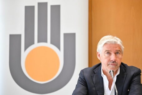 Patrick Koehnen warnt vor einer schwierigen Wiederaufnahme nach dem Kollektivurlaub