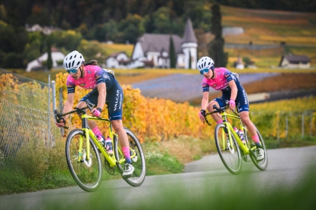 Radsport-WM / Afghanische Athletinnen strampeln für die Rechte der einheimischen Frauen