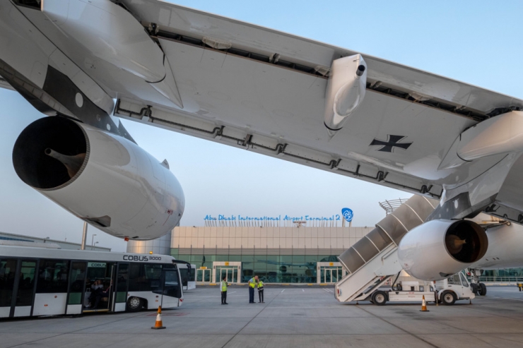 Luftfahrt / Wieder eine Panne: Flieger der deutschen Außenministerin strandet in Abu Dhabi
