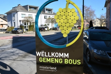 Editorial / Da waren es noch 100: Der schleppende Fortgang der Gemeindefusionen