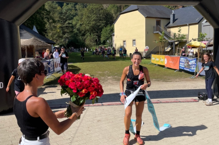 Ultratrail Müllerthal / Jérôme Ferris holt Gesamtsieg, Shefi Xhaferaj in Rekordzeit