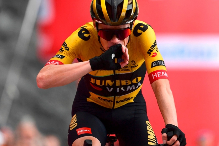 Vuelta / Tour-Sieger Vingegaard holt zweiten Etappensieg, Sorge um Van Hooydonck