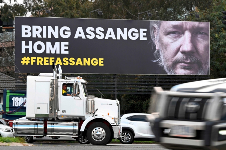 175 Jahre Gefängnis / Australische Politiker wollen in den USA für Julian Assange vorsprechen