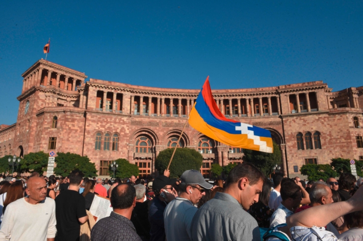 Kaukasus / Militäreinsatz in Bergkarabach: Paschinjan spricht von „ethnischer Säuberung“