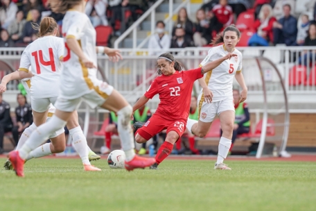 FLF-Damen / Gegen Litauen soll der erste Punkt her