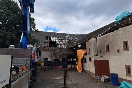 Schockstarre in Nusbaum / Tornado hinterlässt jenseits der Grenze Spuren der Zerstörung
