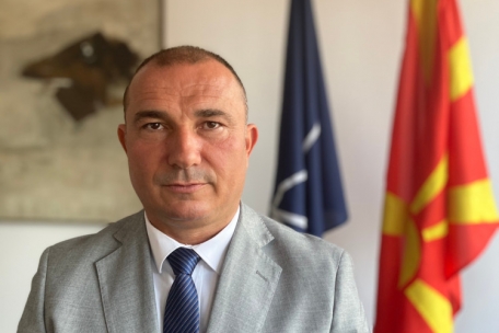 „Wir haben unsere Lektionen gelernt, Hass führt nirgendwohin“: der frühere Polizeikommandant Stojanche Angelov in Skopje