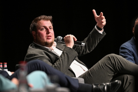 Meris Sehovic, Schöffe der Stadt Esch von „déi gréng“