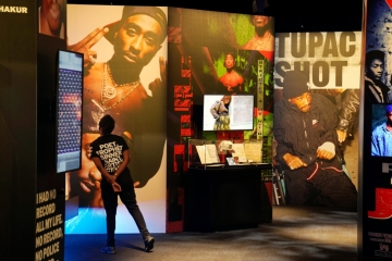 Polizei Las Vegas / Verdächtiger im Fall des Mordes an Rapper Tupac Shakur festgenommen