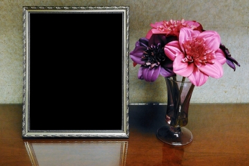 Cercle Cité / Bitte draußen bleiben: Vom Erbgroßherzog gibt es kein Foto aus dem Wahllokal