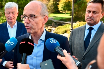 Editorial / Schwierige Lage in exzellenter Atmosphäre – von den Botschaften der vergangenen Woche