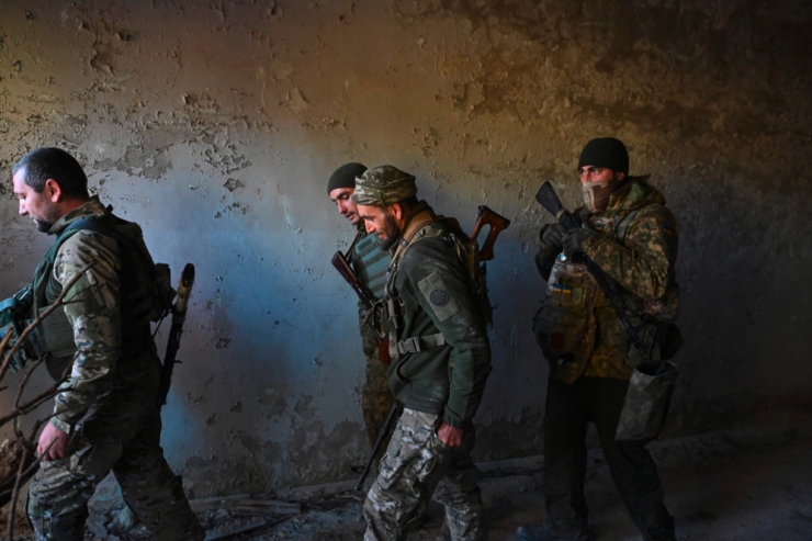 Ukraine-Krieg / Moskau sieht verbesserte Situation – Kiew hält dagegen